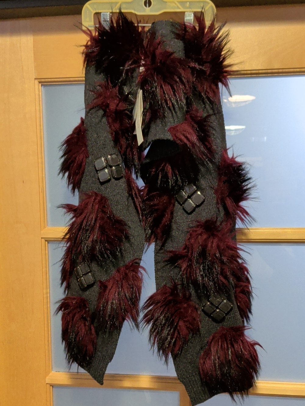 Nwt Marc Jacobs Black Knit Scarf with Burgundy Faux Fur Pom Accents